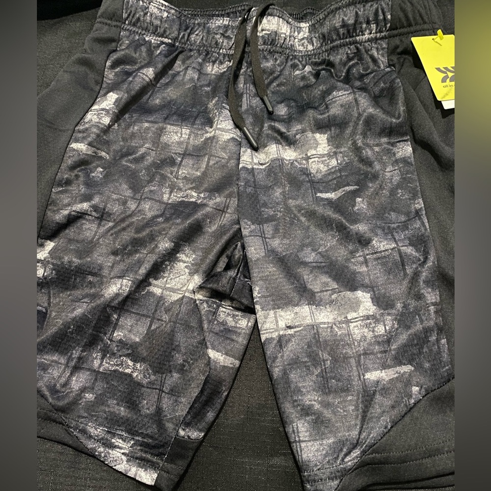 Men's Basketball Shorts 8.5" - All
in Motion Black/White Size: S